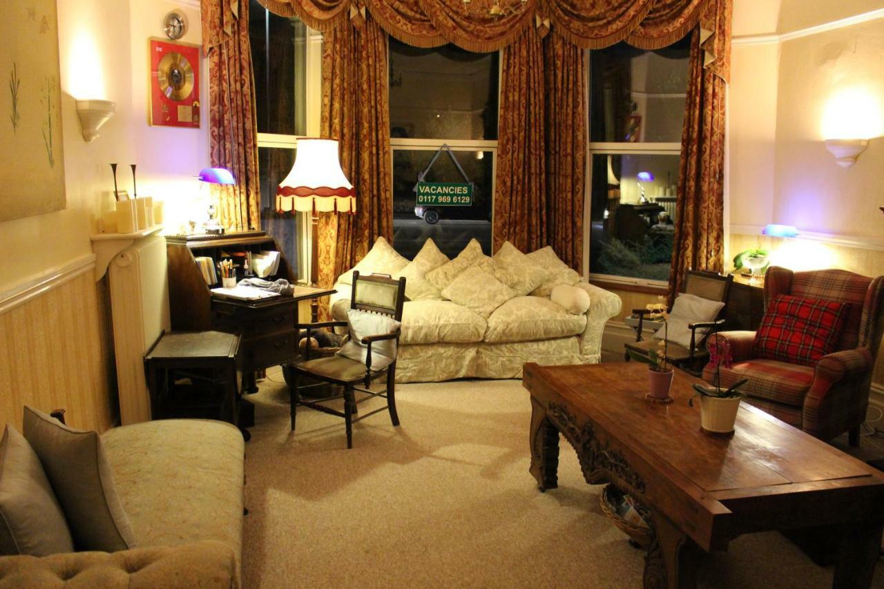 The Elms Guest House Bristol Filton Екстер'єр фото